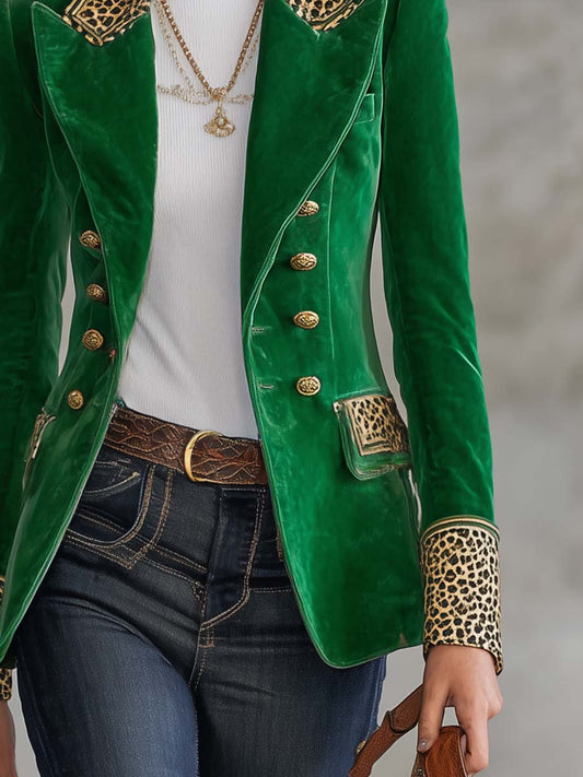 Pina&Noir | Zümrüt Yeşili Kadife Leopar Biyeli Sivri Yakalı Kruvaze Altın Düğmeli Vücuda Oturan Blazer